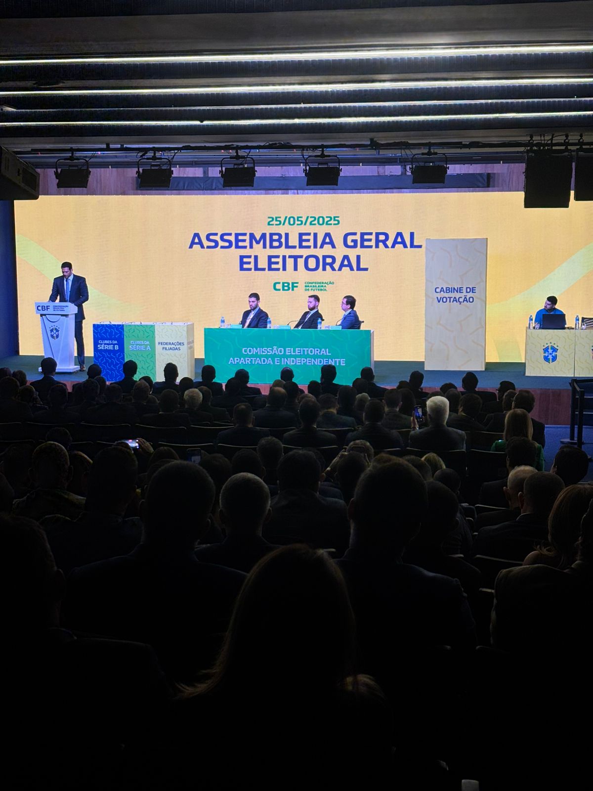 Aluguel de tv em Caeté - Aluguel de totem touch screen em Caeté - Aluguel de holograma 3d em Caeté - Aluguel de painel de led em Caeté 2025