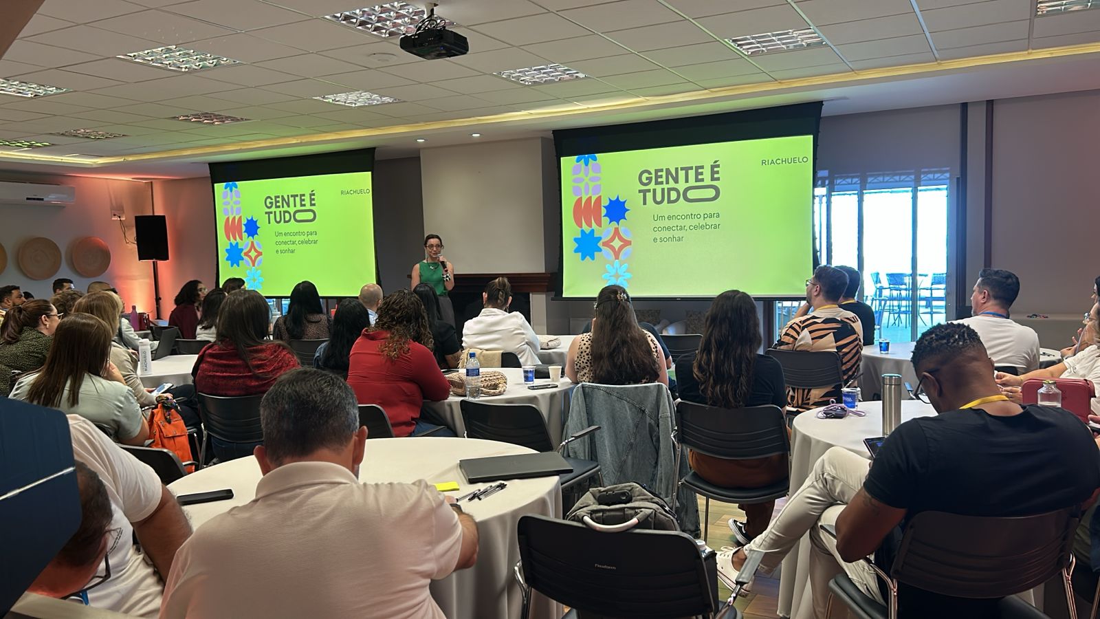 Gamificação Em Eventos-Aluguel de Totem Digital Interativo Touch em Belo Horizonte-Jogos Interativos Entretec - gamificação para eventos-Aluguel Realidade Virtual | Vr | Belo Horizonte