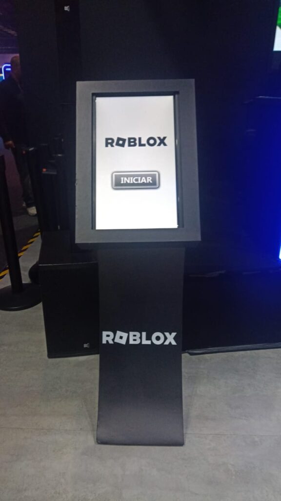 Aluguel de Totem Interativo com Tela Touch Screen para Ações Promocionais e Experiências Digitais 2026