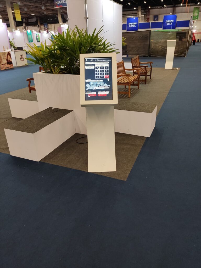 Aluguel de Painel de LED, Touch Screen, Monitores e Holograma 3D para Eventos em Belo Horizonte 2026